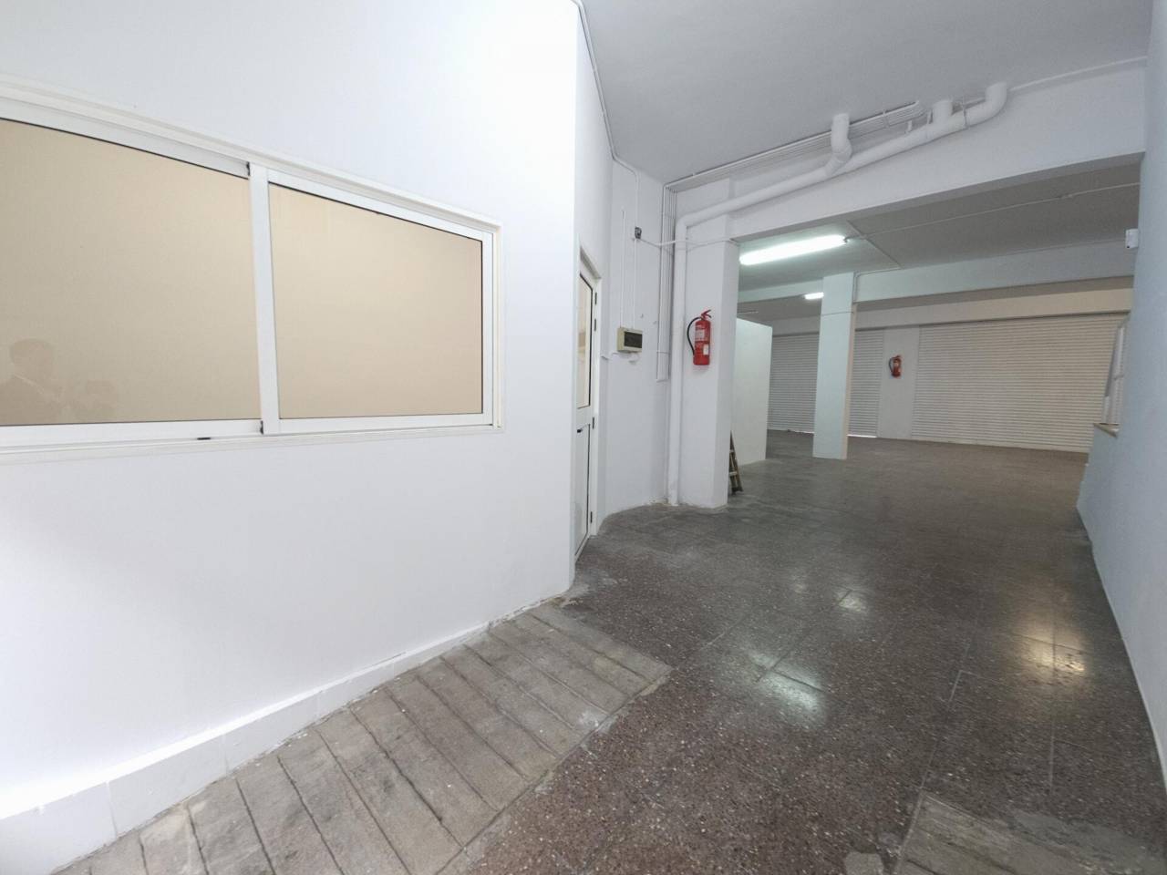 locales-comerciales en sant-joan-despi · sant-joan-despi 160000.00€