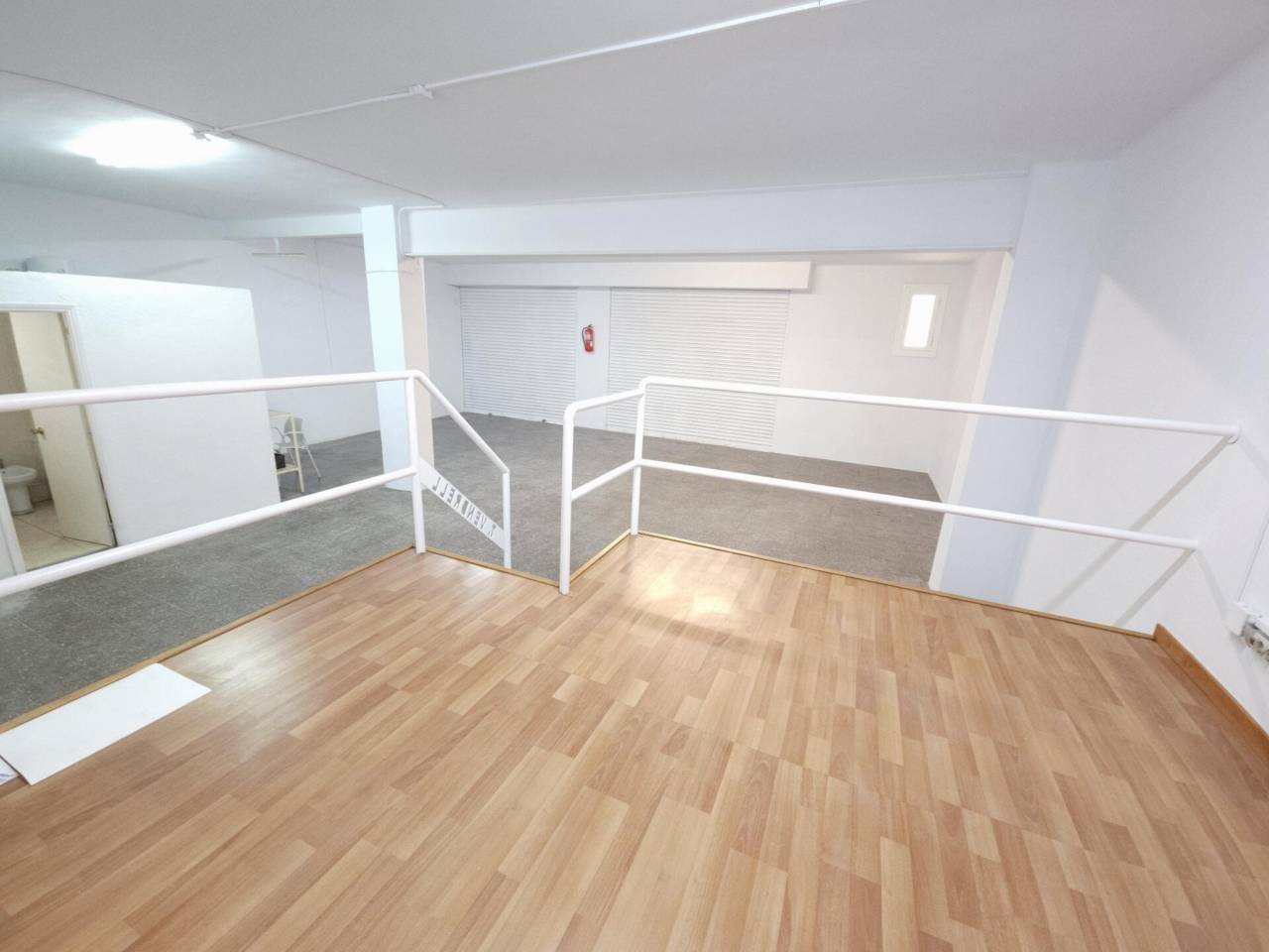 locales-comerciales en sant-joan-despi · sant-joan-despi 160000.00€