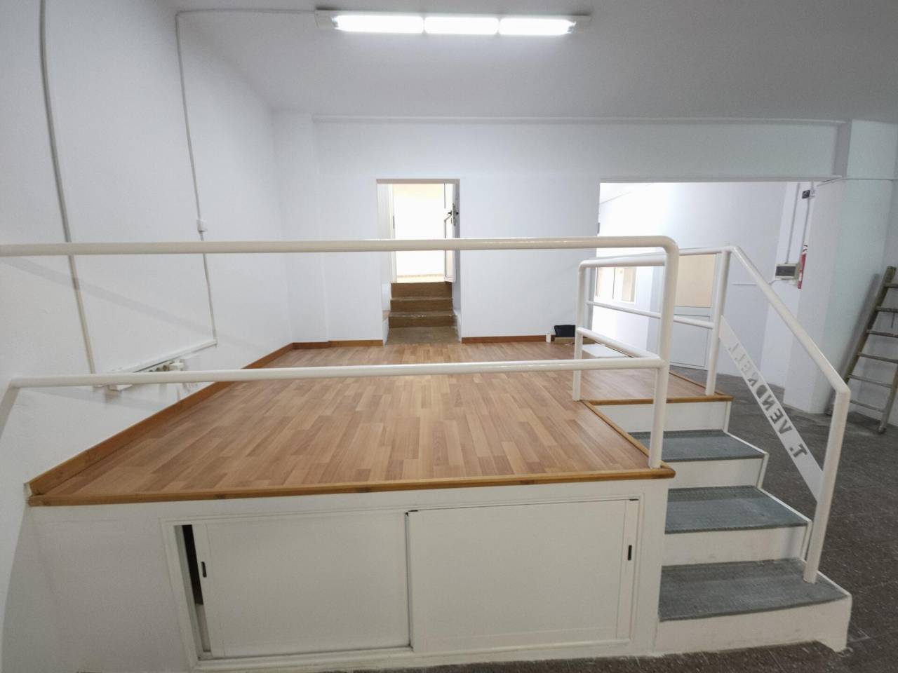 locales-comerciales en sant-joan-despi · sant-joan-despi 160000.00€