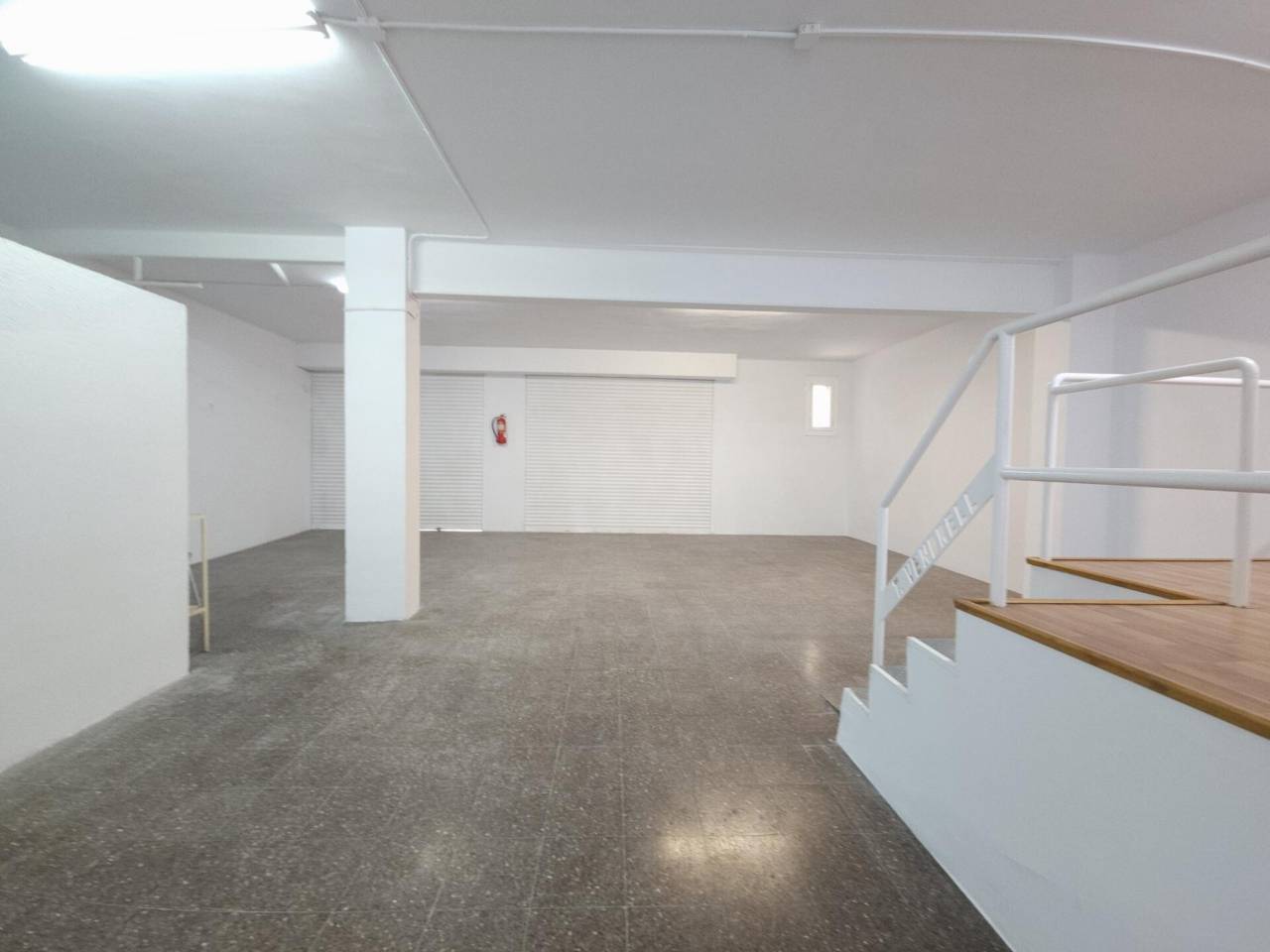 locales-comerciales en sant-joan-despi · sant-joan-despi 160000.00€