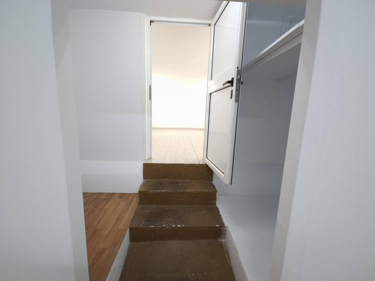 locales-comerciales en sant-joan-despi · sant-joan-despi 160000.00€