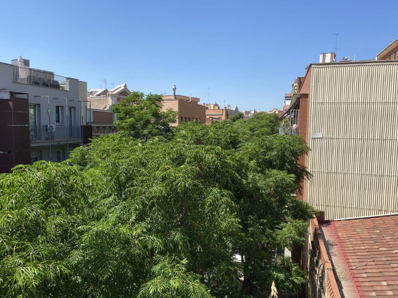 pisos en barcelona-capital · la-sagrera 425000.00€