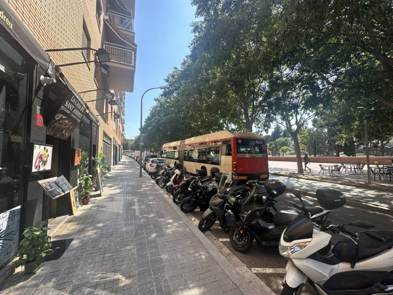 locales-comerciales en barcelona-capital · el-bon-pastor 362500.00€