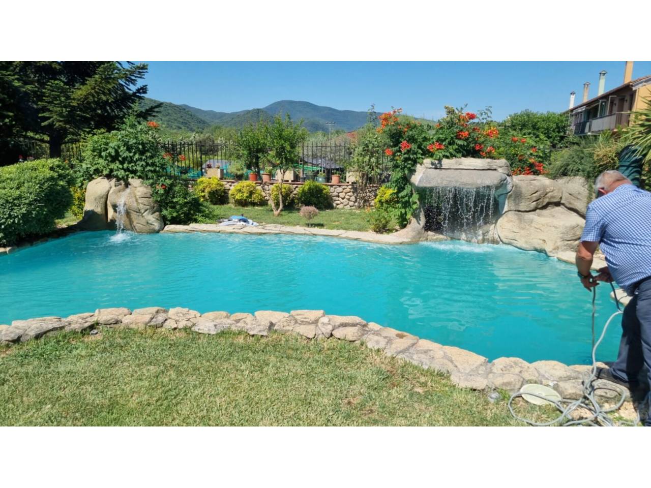 chalet-adosado en argelaguer · argelaguer 690000.00€