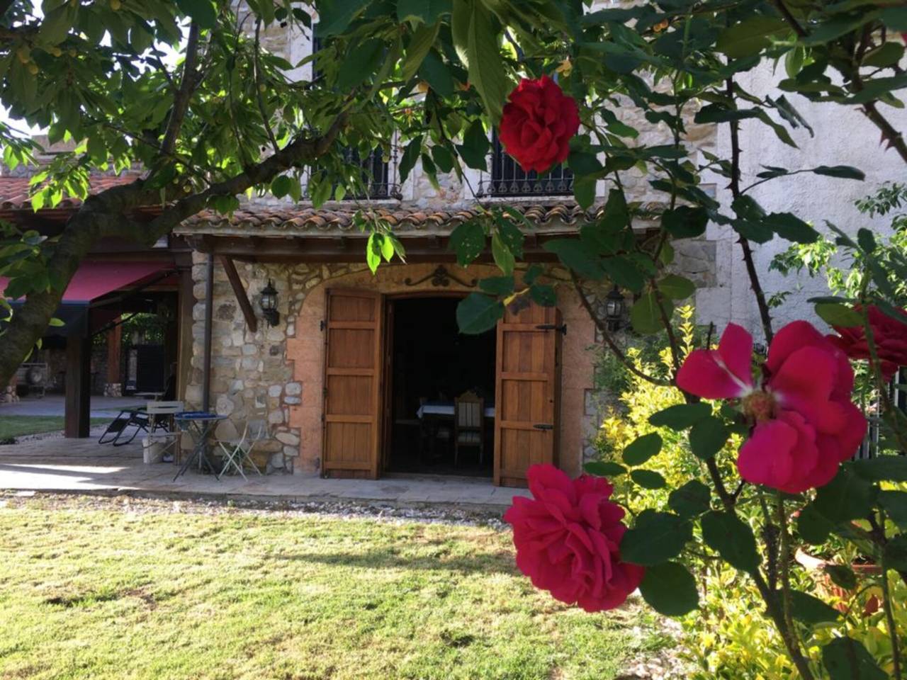 chalet-adosado en argelaguer · argelaguer 690000.00€