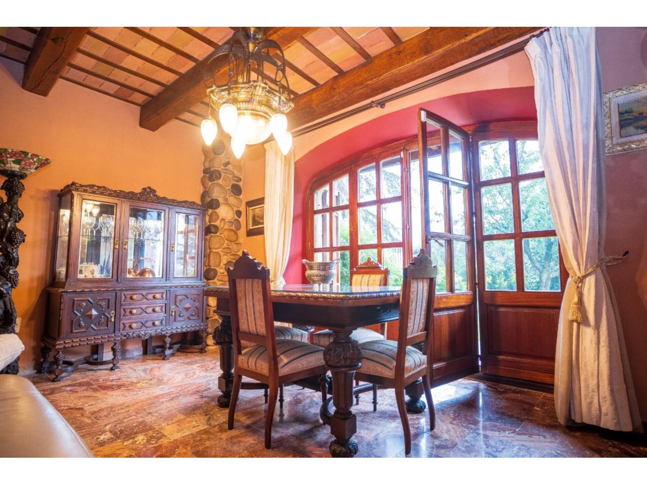 chalet-adosado en argelaguer · argelaguer 690000.00€