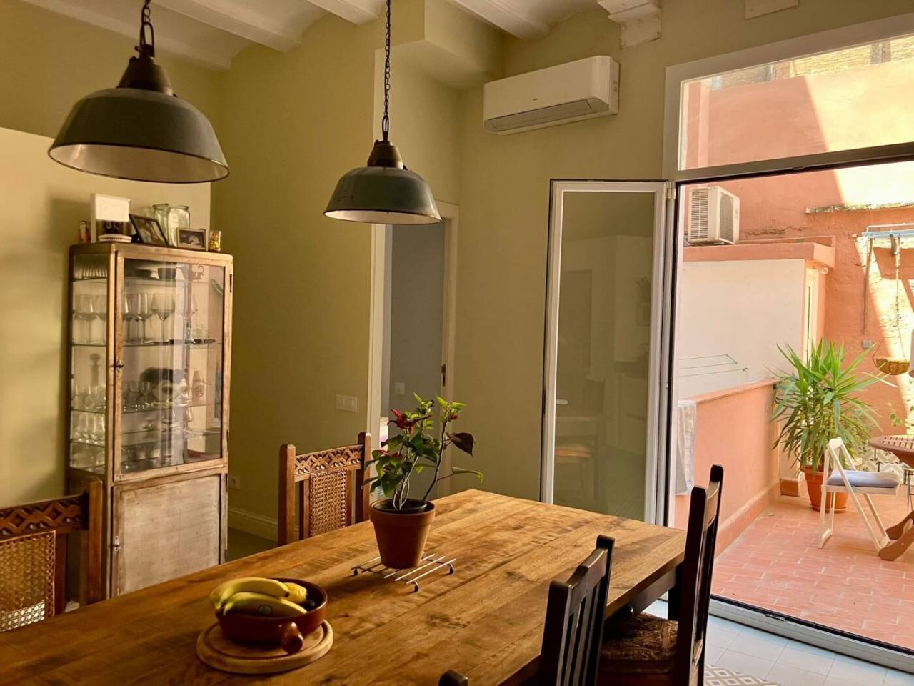 pisos en barcelona-capital · sant-pere-santa-caterina-la-ribera 575000.00€