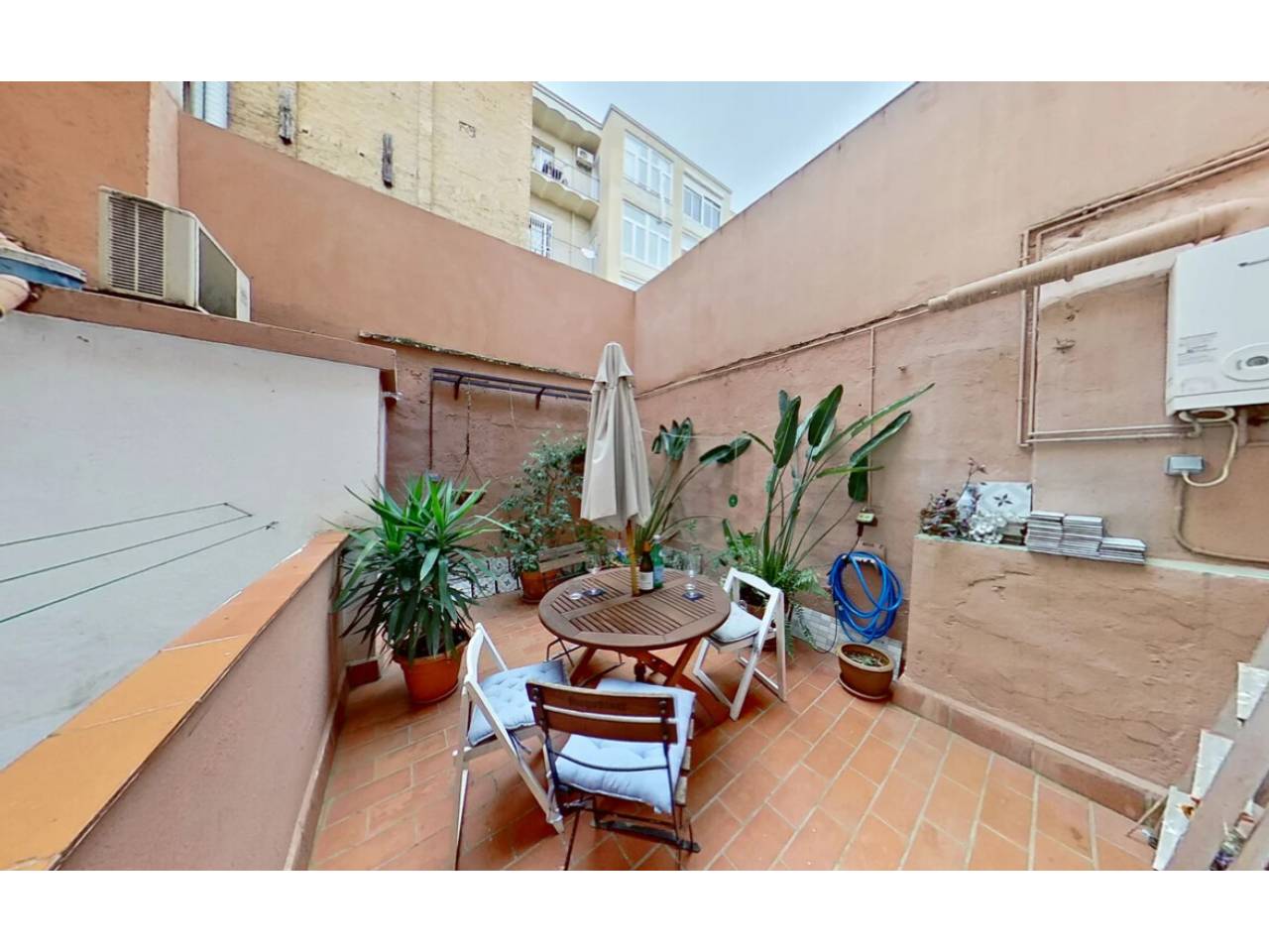 pisos en barcelona-capital · sant-pere-santa-caterina-la-ribera 575000.00€