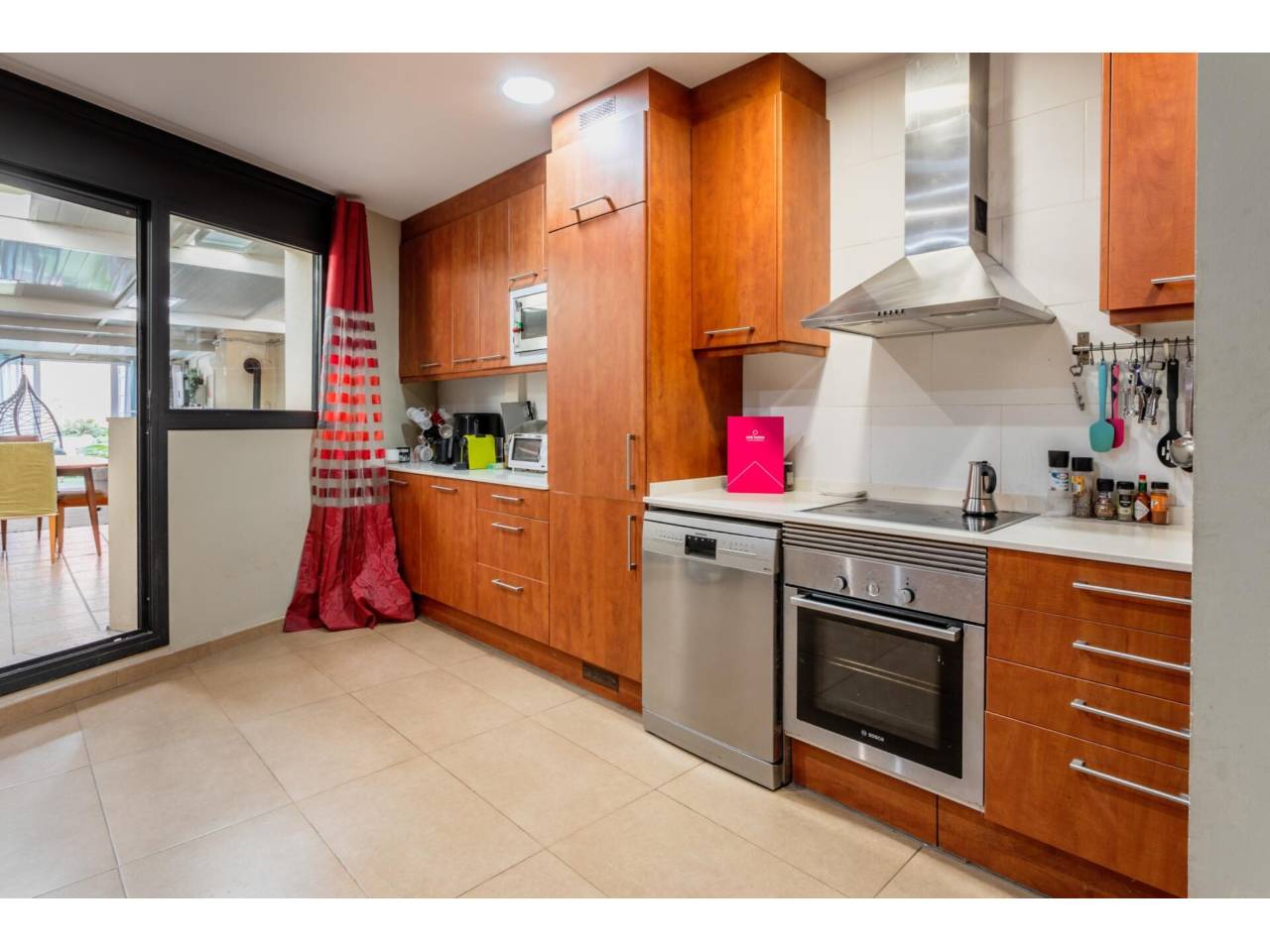 casa en esplugues-de-llobregat · esplugues-de-llobregat 990000.00€