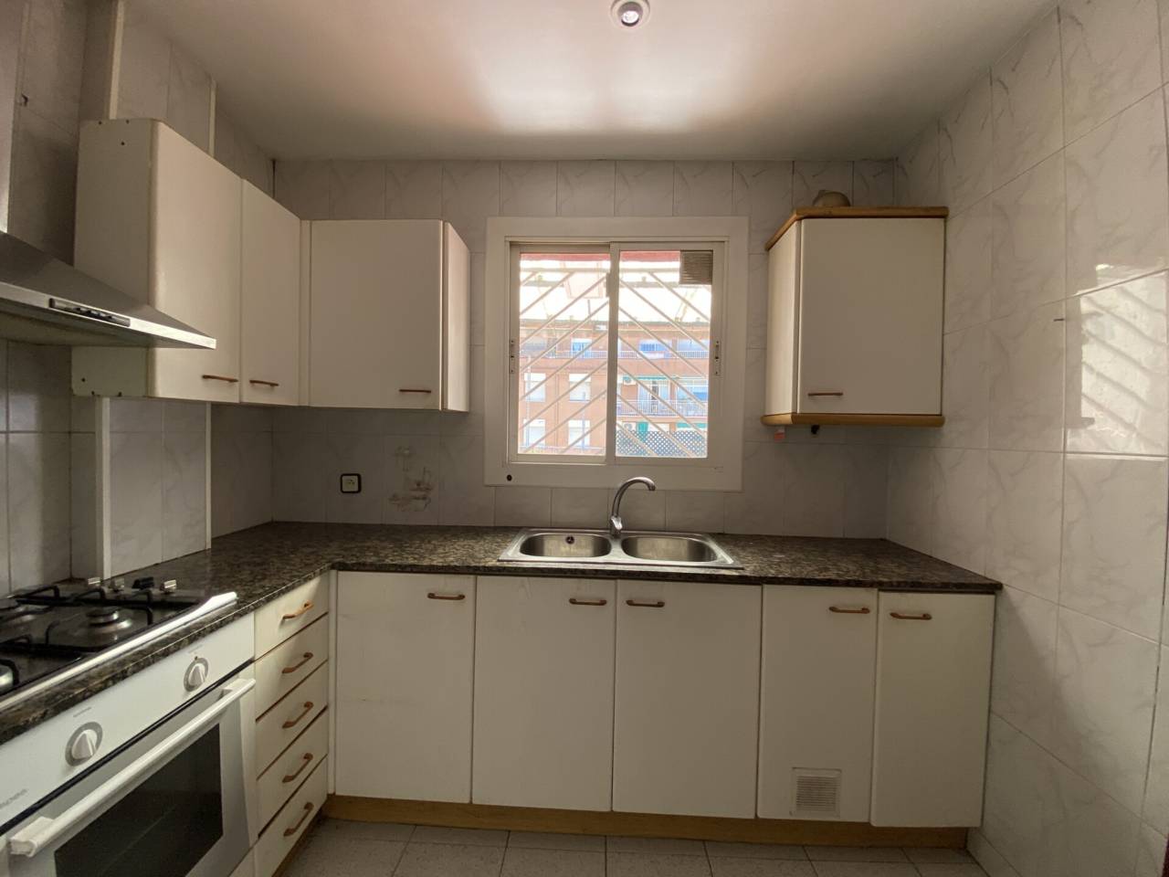 atico en barcelona-capital · la-bordeta 549000.00€