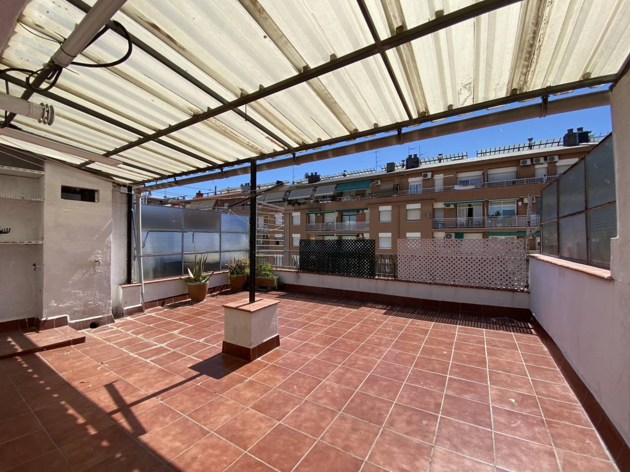 atico en barcelona-capital · la-bordeta 549000.00€