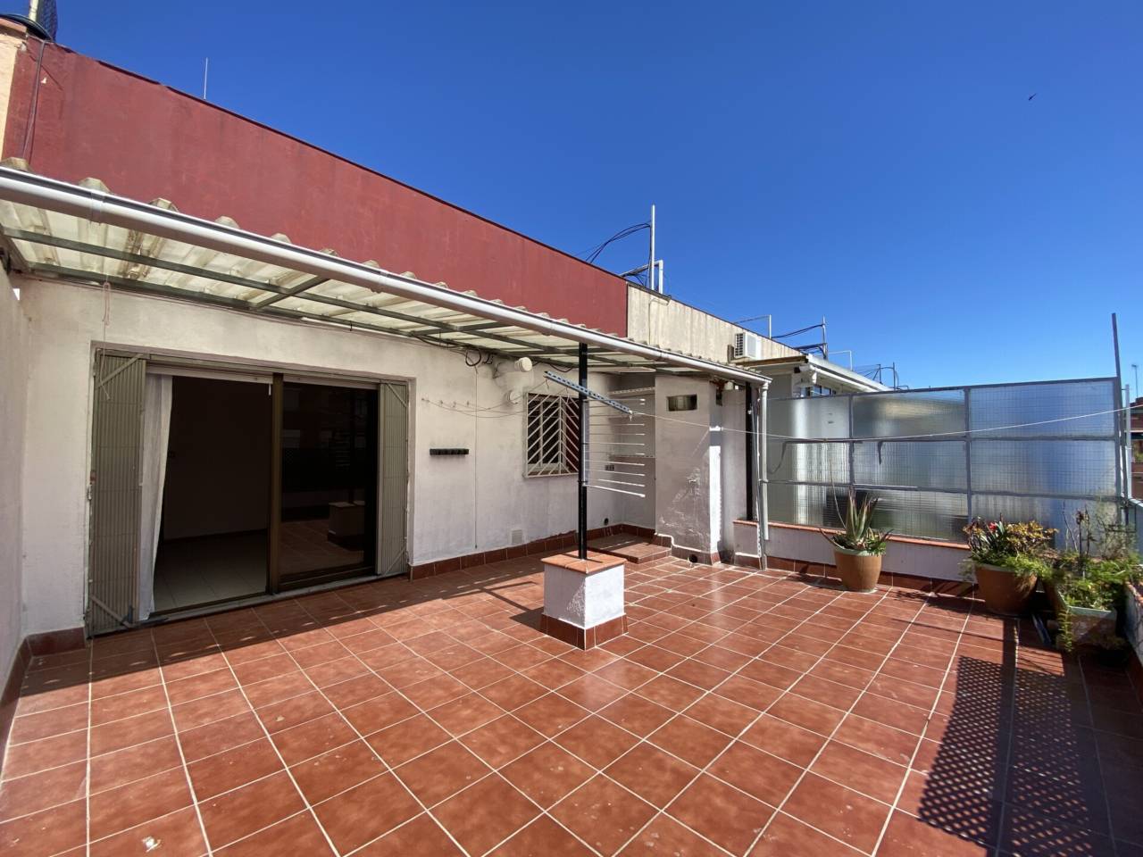atico en barcelona-capital · la-bordeta 549000.00€