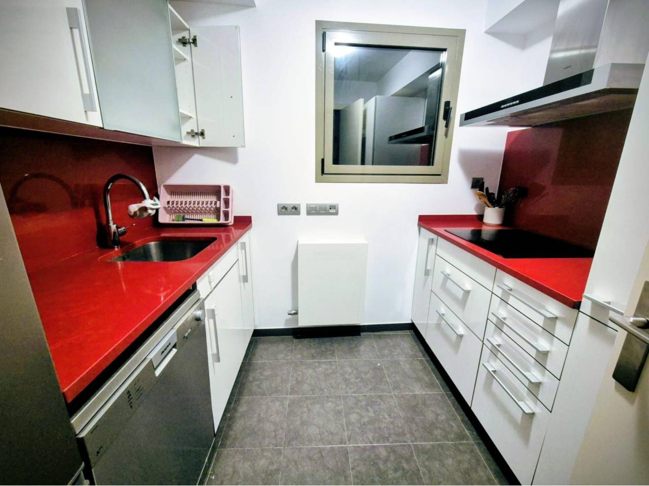 pisos en barcelona-capital · el-barri-gotic 649000.00€