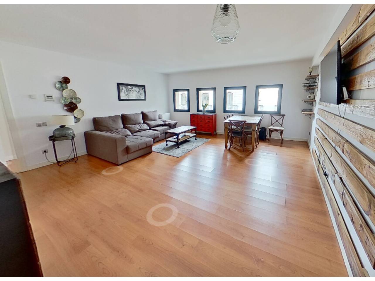 pisos en barcelona-capital · el-barri-gotic 649000.00€