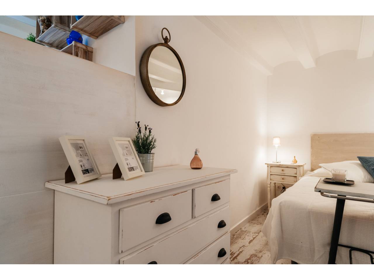locales-comerciales en barcelona-capital · la-nova-esquerra-de-l'eixample 215000.00€