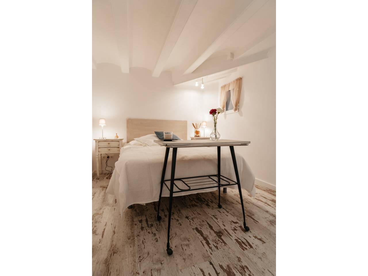 locales-comerciales en barcelona-capital · la-nova-esquerra-de-l'eixample 215000.00€