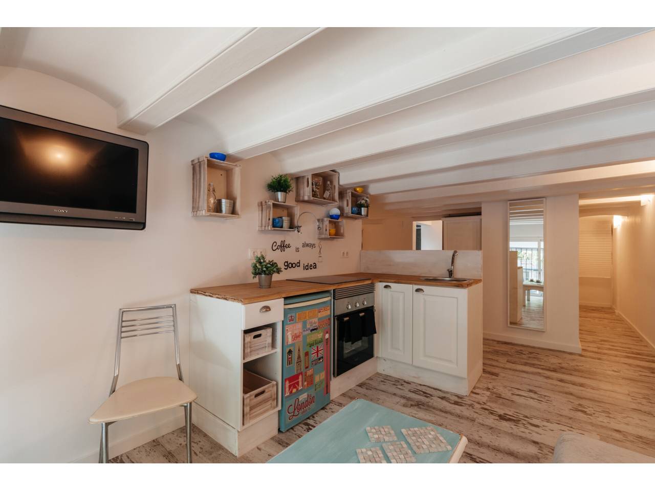 locales-comerciales en barcelona-capital · la-nova-esquerra-de-l'eixample 215000.00€
