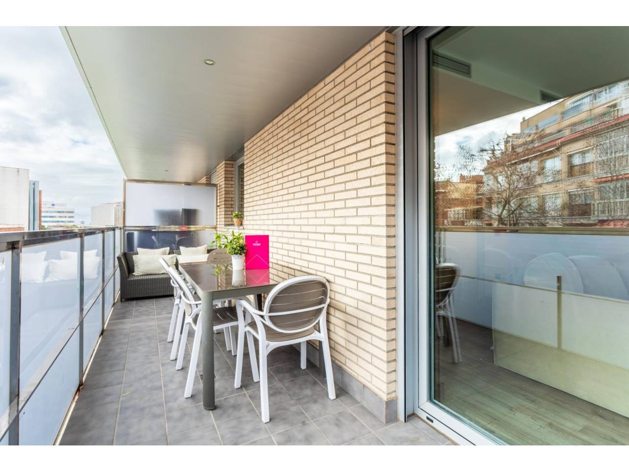 pisos en esplugues-de-llobregat · esplugues-de-llobregat 559000.00€
