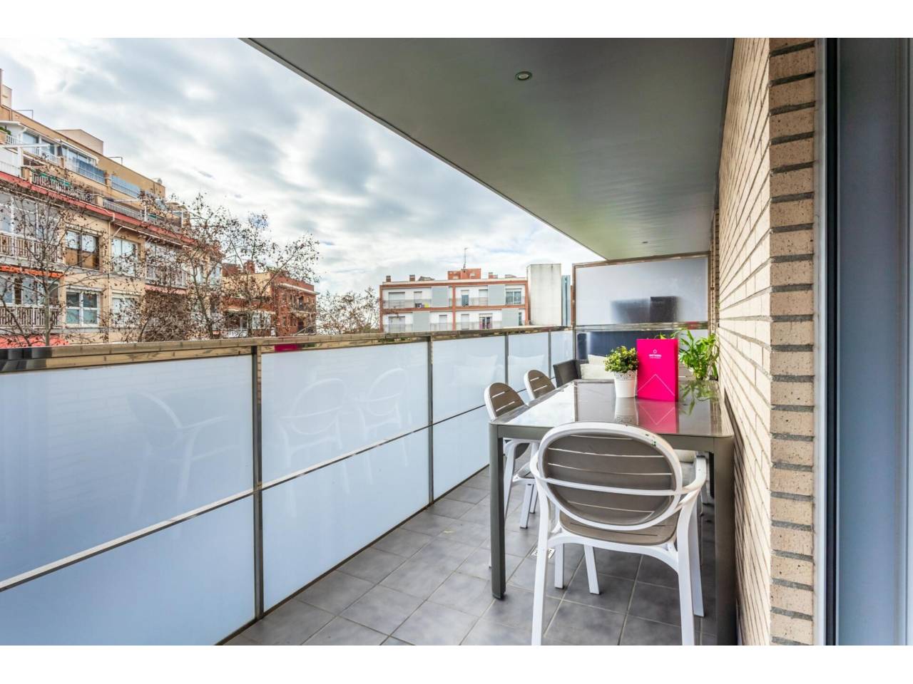 pisos en esplugues-de-llobregat · esplugues-de-llobregat 559000.00€