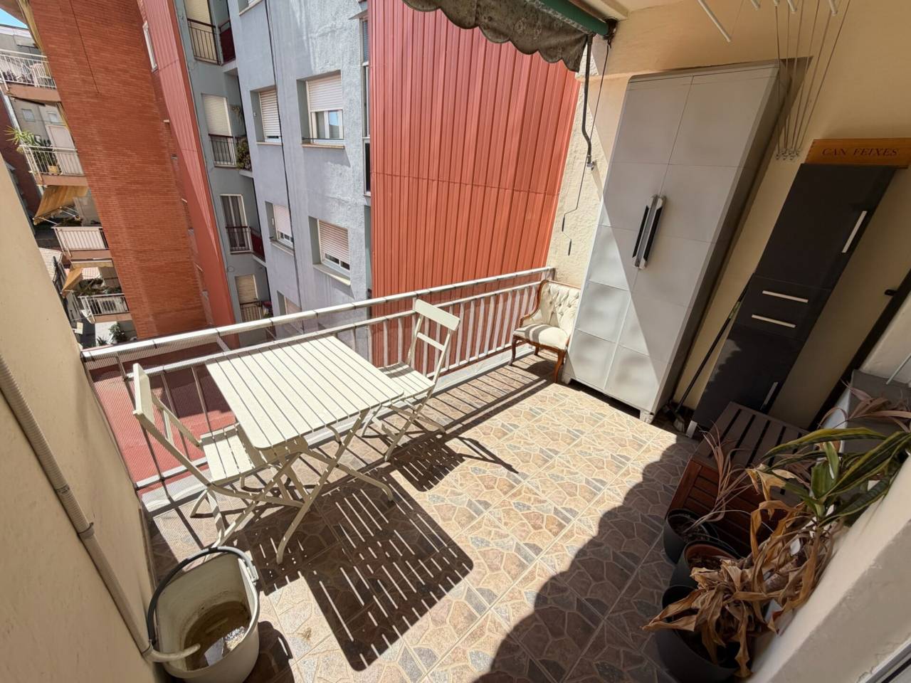 pisos en barcelona-capital · el-camp-de-l'arpa-del-clot 420000.00€