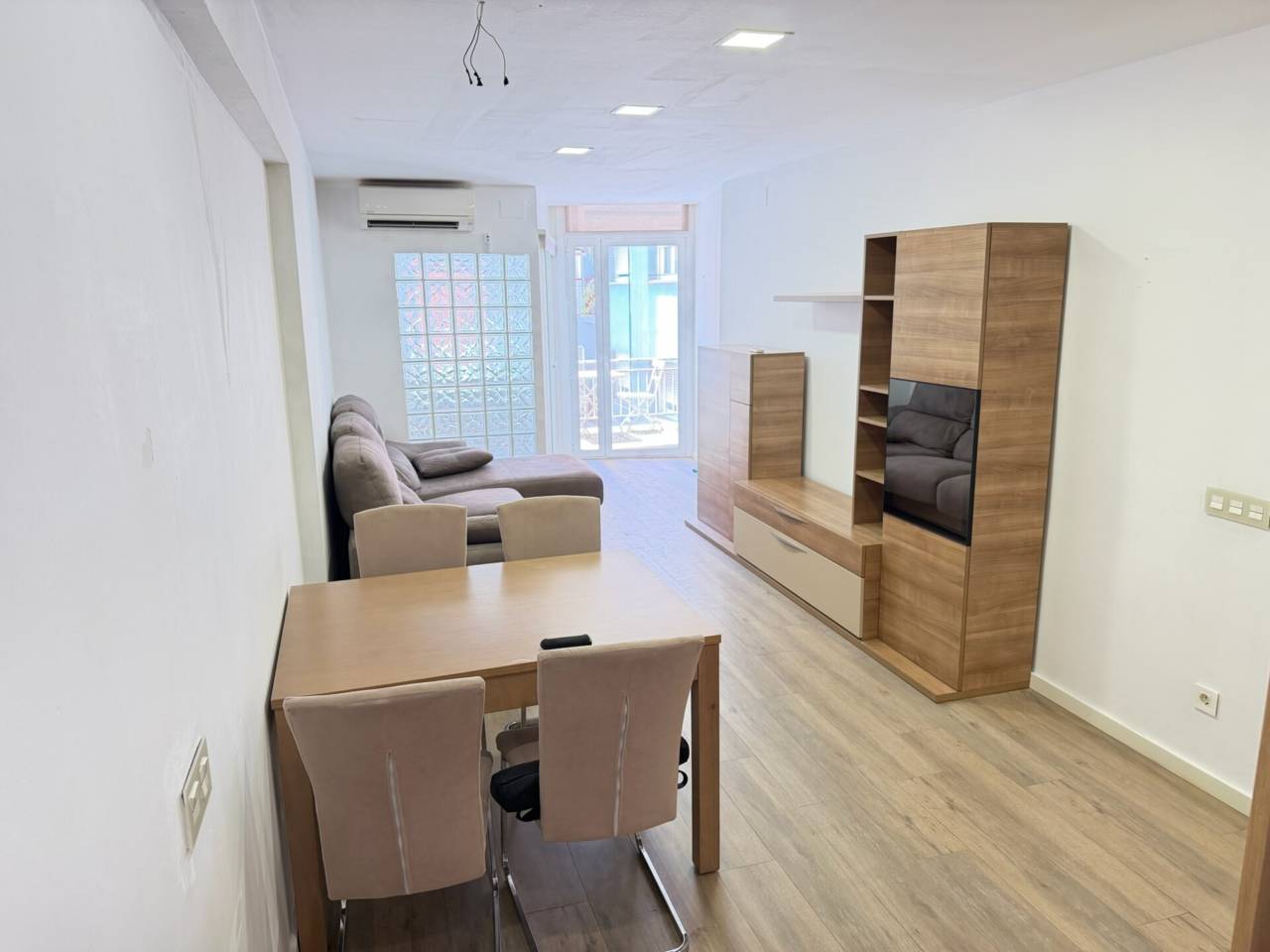 pisos en barcelona-capital · el-camp-de-l'arpa-del-clot 420000.00€