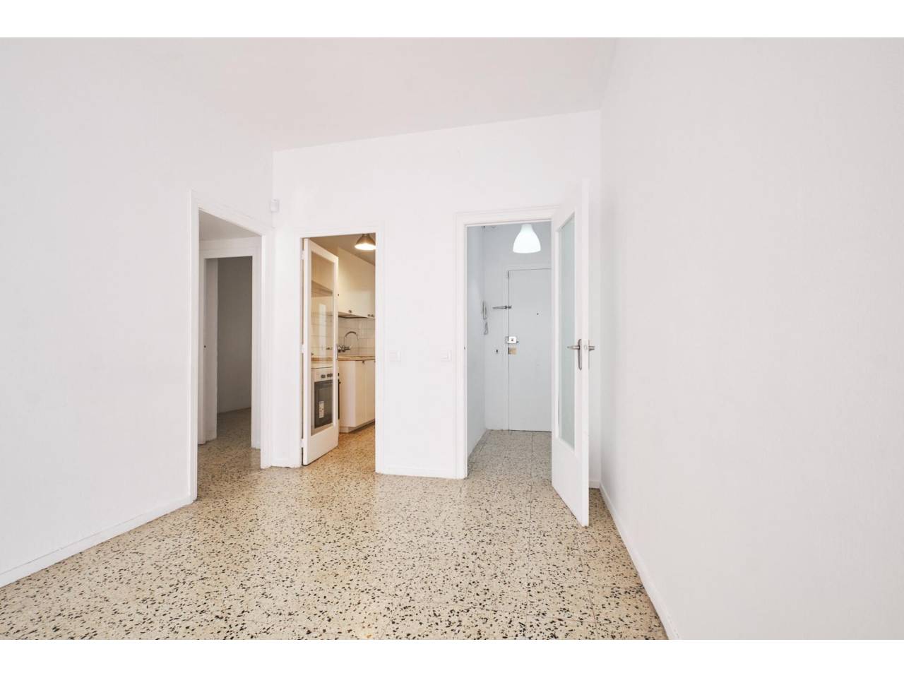 pisos en barcelona-capital · el-congres-els-indians 269000.00€