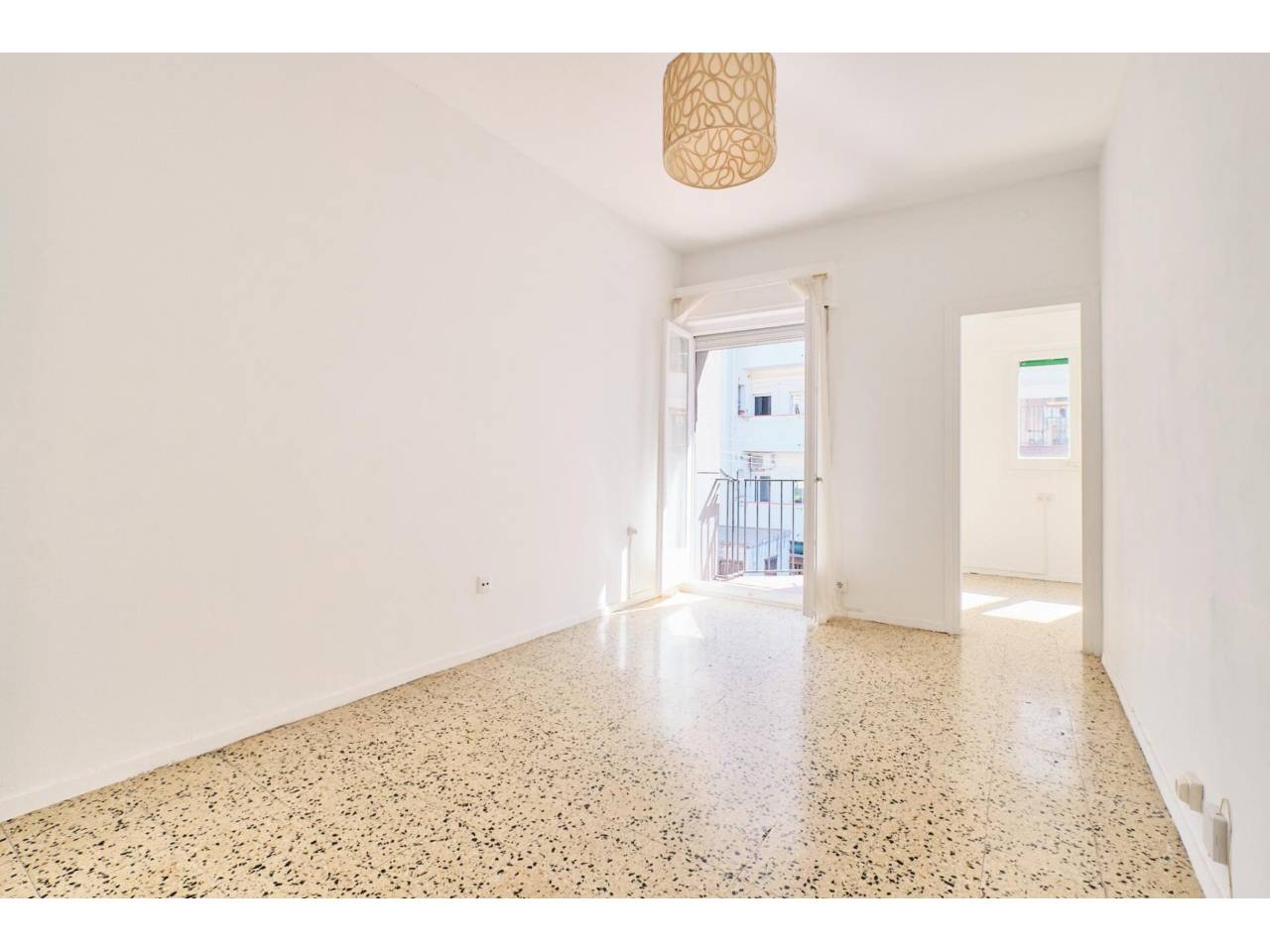 pisos en barcelona-capital · el-congres-els-indians 269000.00€