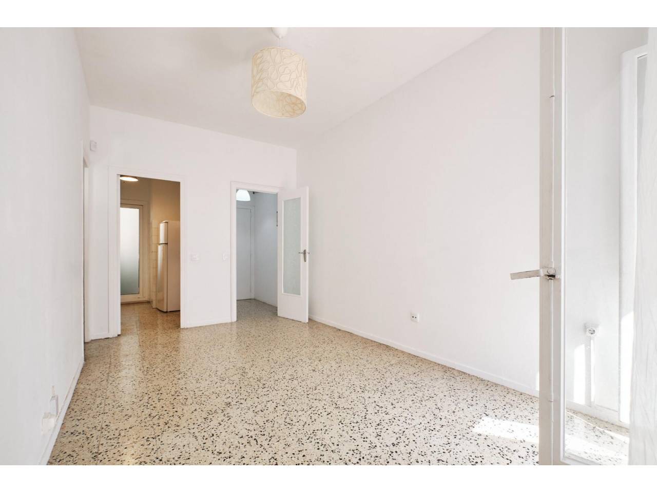 pisos en barcelona-capital · el-congres-els-indians 269000.00€