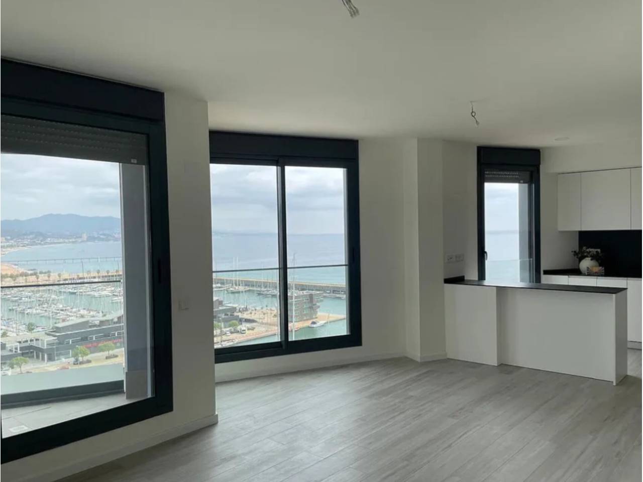 duplex en badalona · port 890000.00€