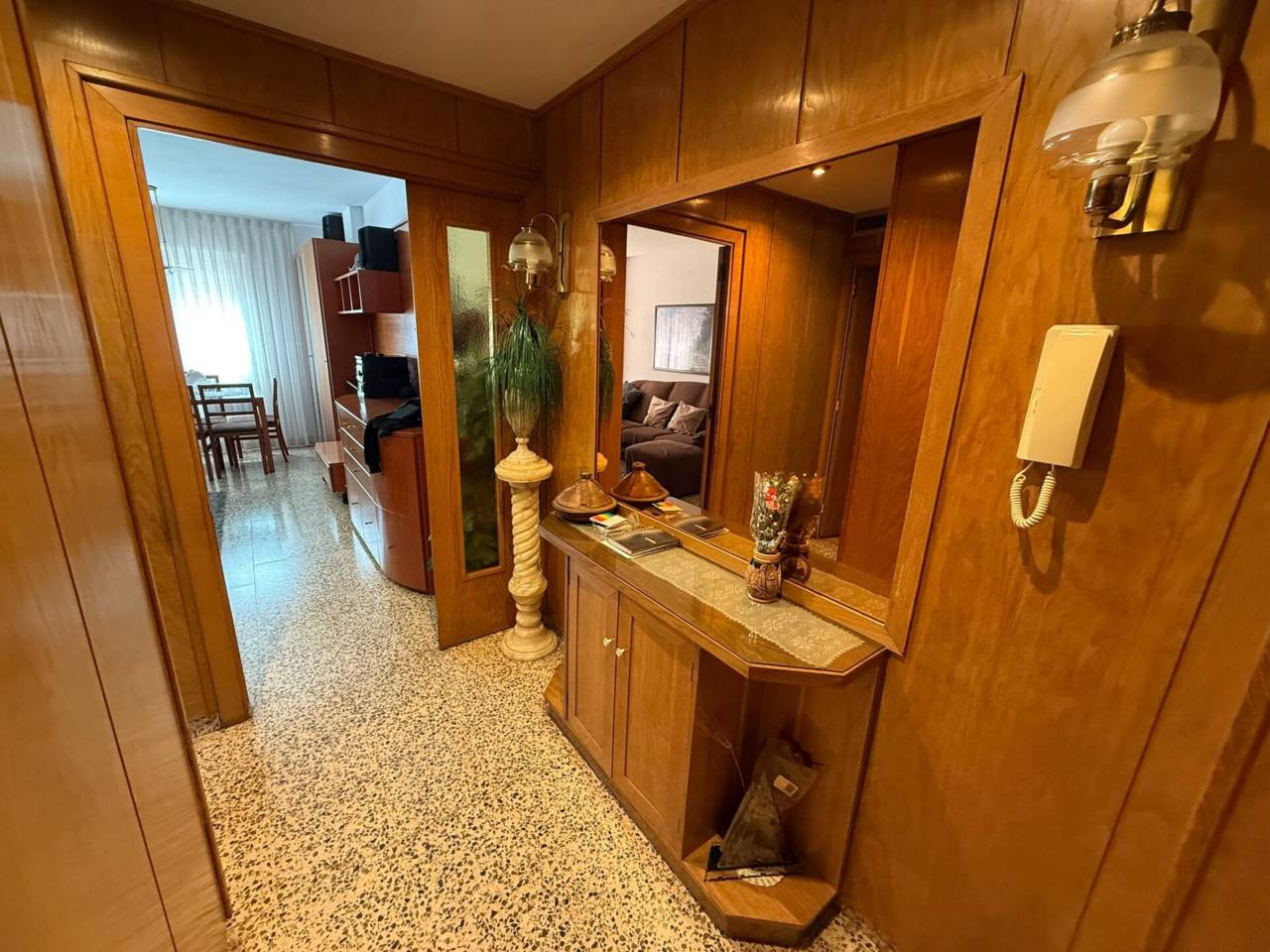 pisos en cornella-de-llobregat · el-pedro 380000.00€