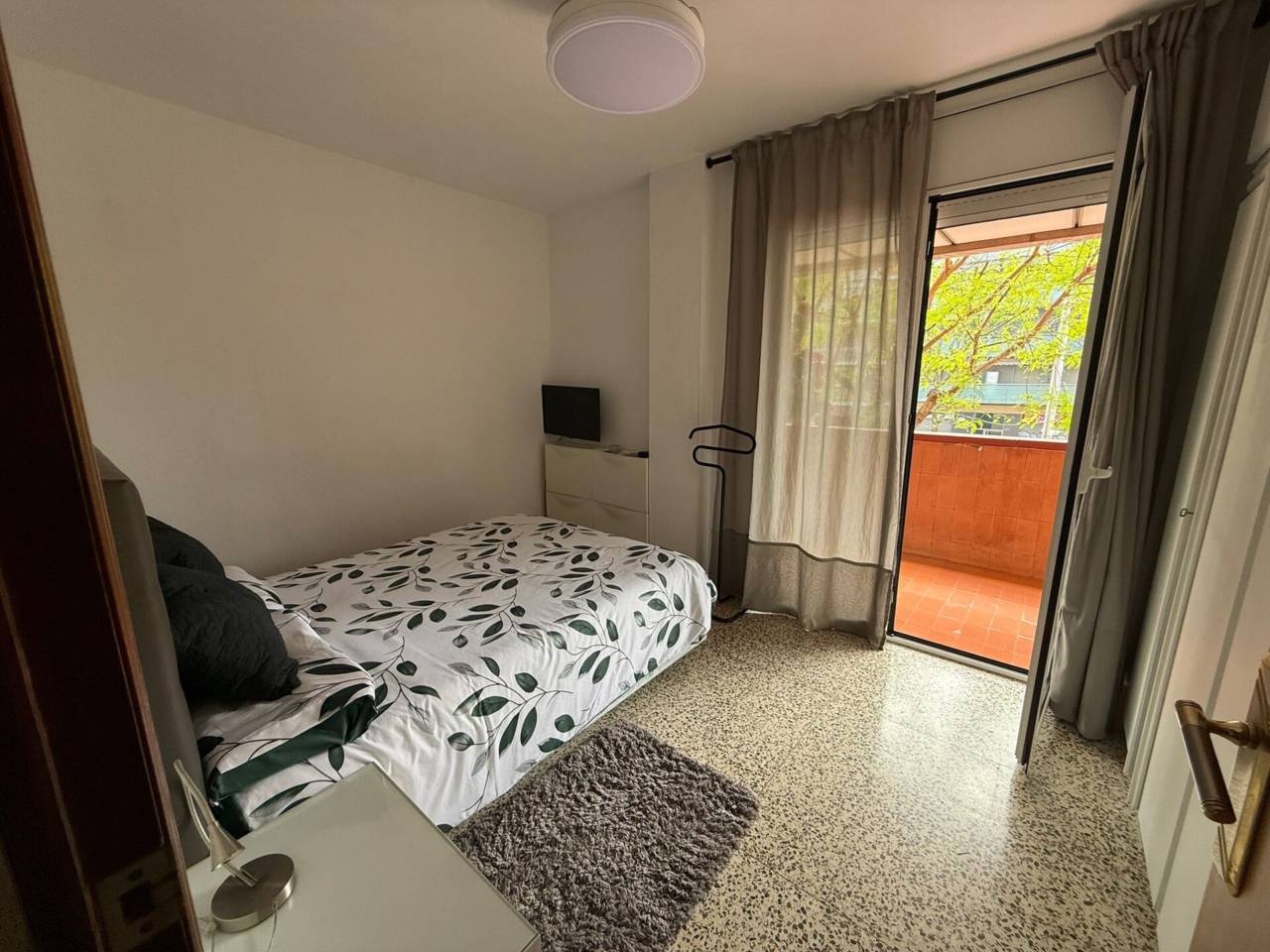 pisos en cornella-de-llobregat · el-pedro 380000.00€