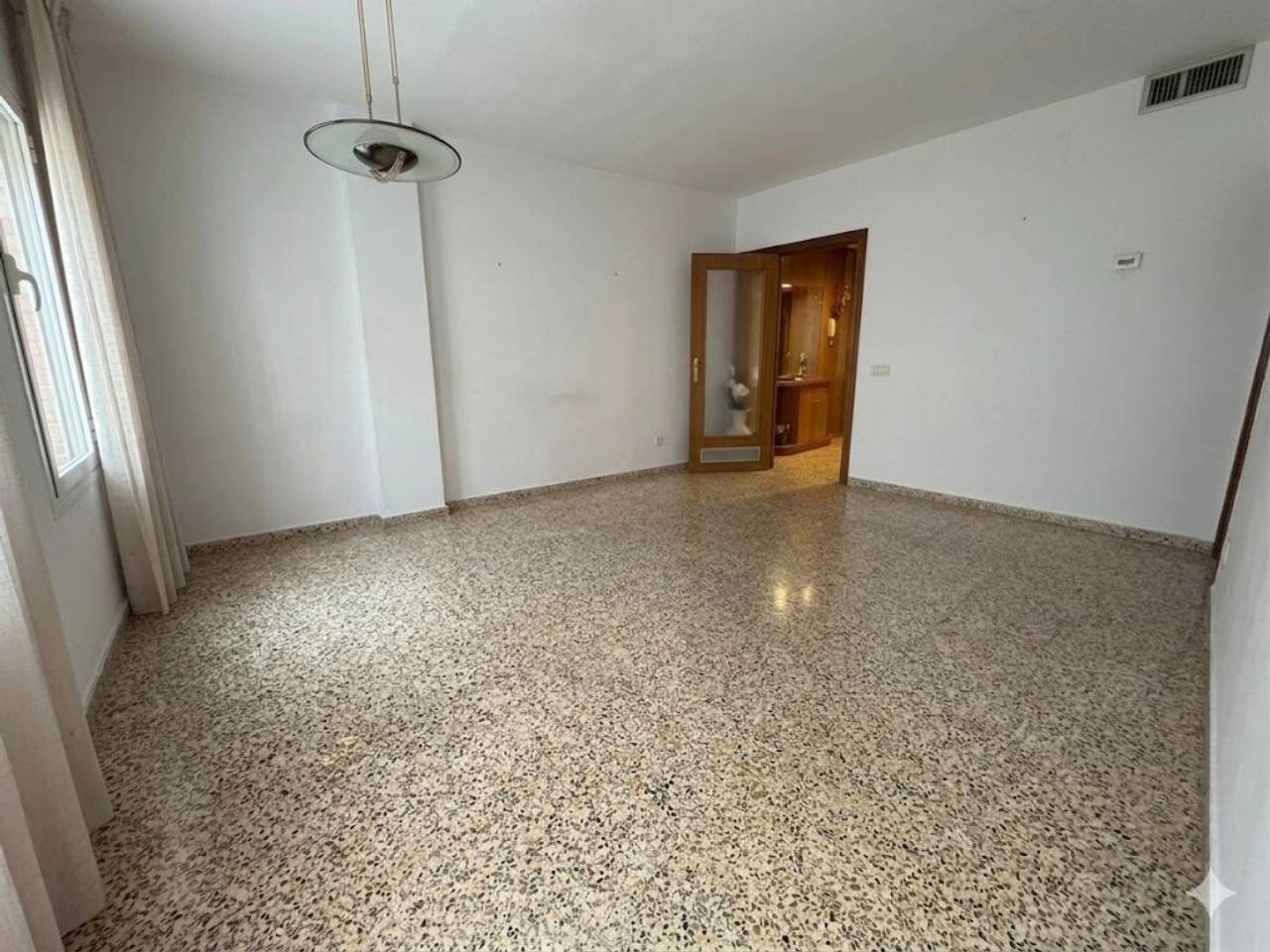 pisos en cornella-de-llobregat · el-pedro 380000.00€