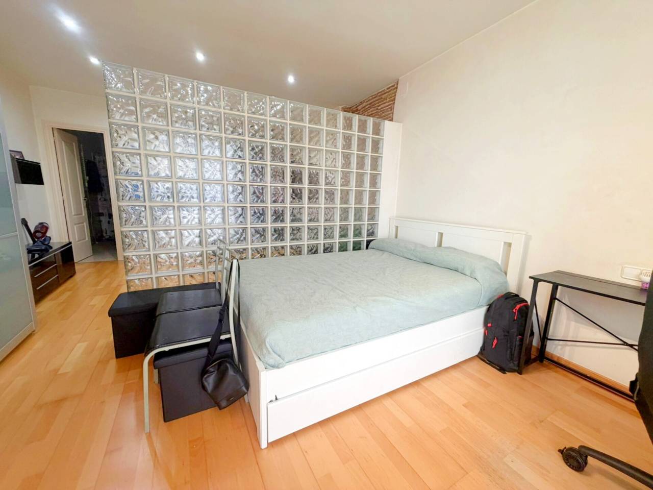 loft en barcelona-capital · el-raval 225000.00€