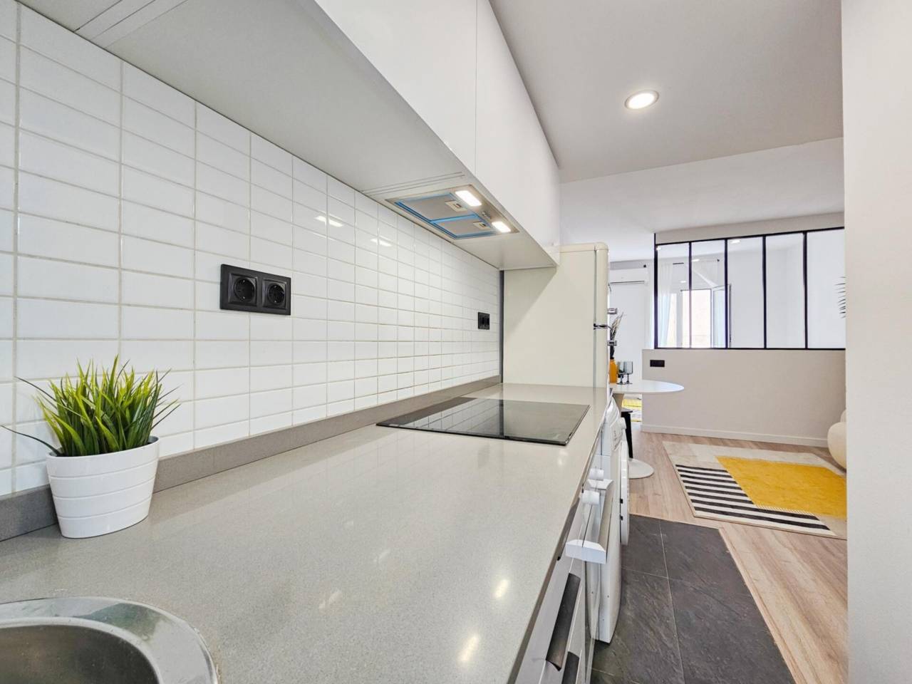 pisos en barcelona-capital · el-raval 238000.00€