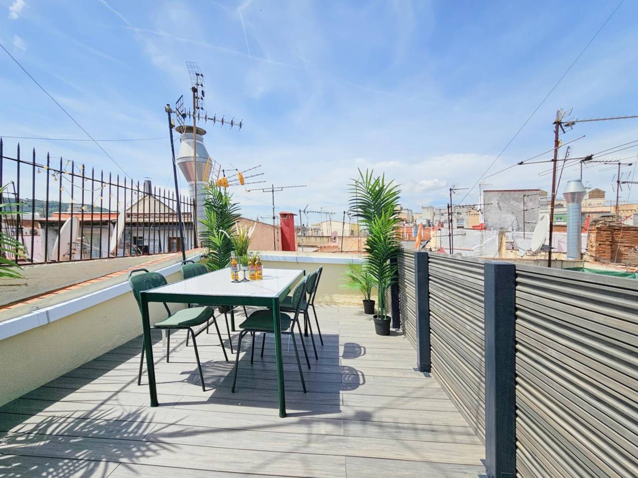 pisos en barcelona-capital · el-raval 238000.00€