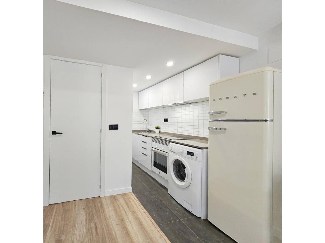 pisos en barcelona-capital · el-raval 238000.00€