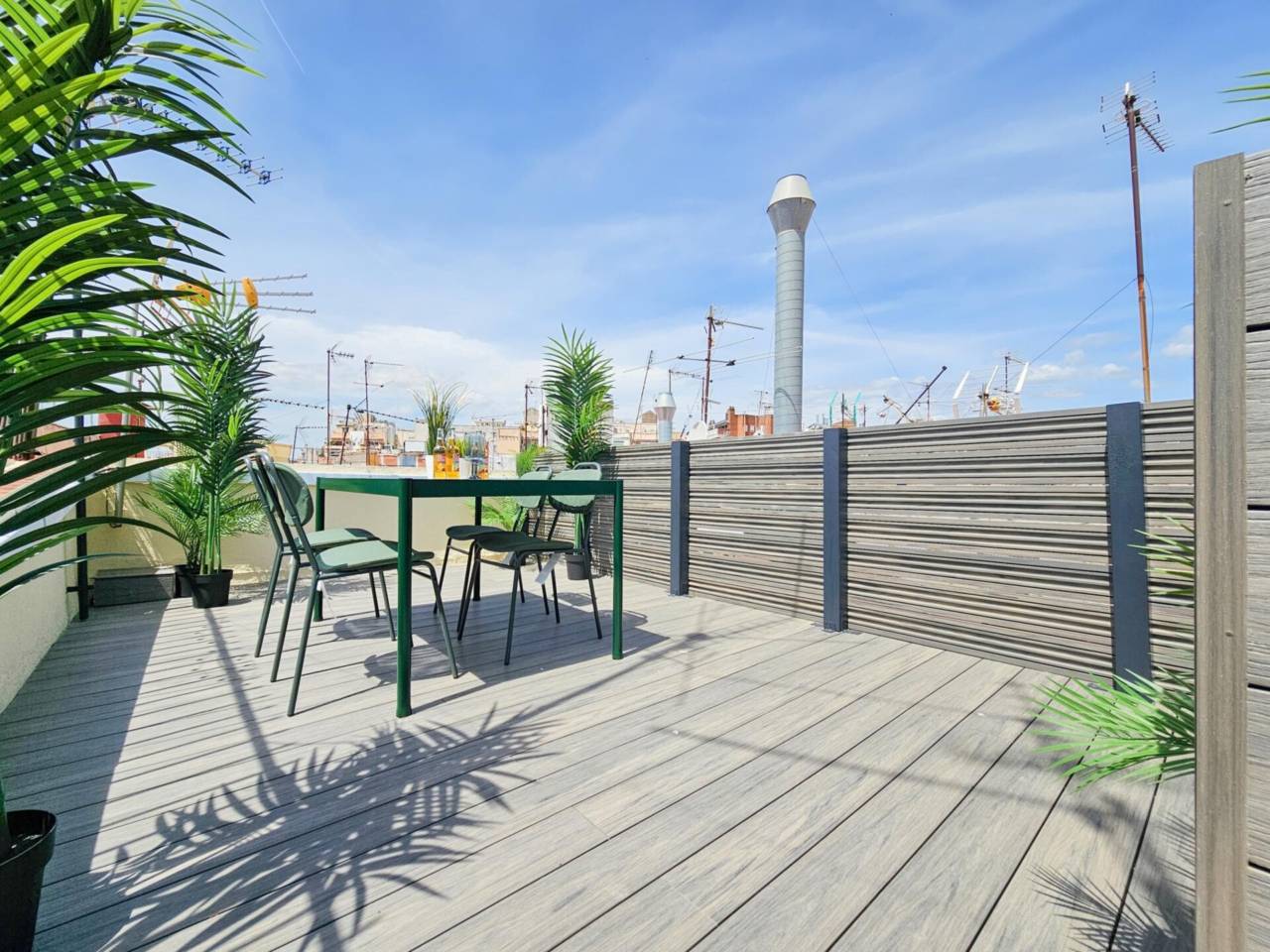 pisos en barcelona-capital · el-raval 238000.00€