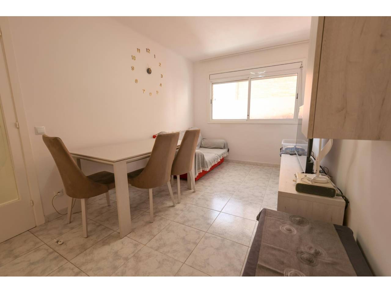 pisos en sant-boi-de-llobregat · casablanca 215000.00€