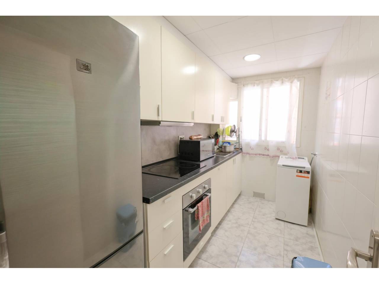 pisos en sant-boi-de-llobregat · casablanca 215000.00€