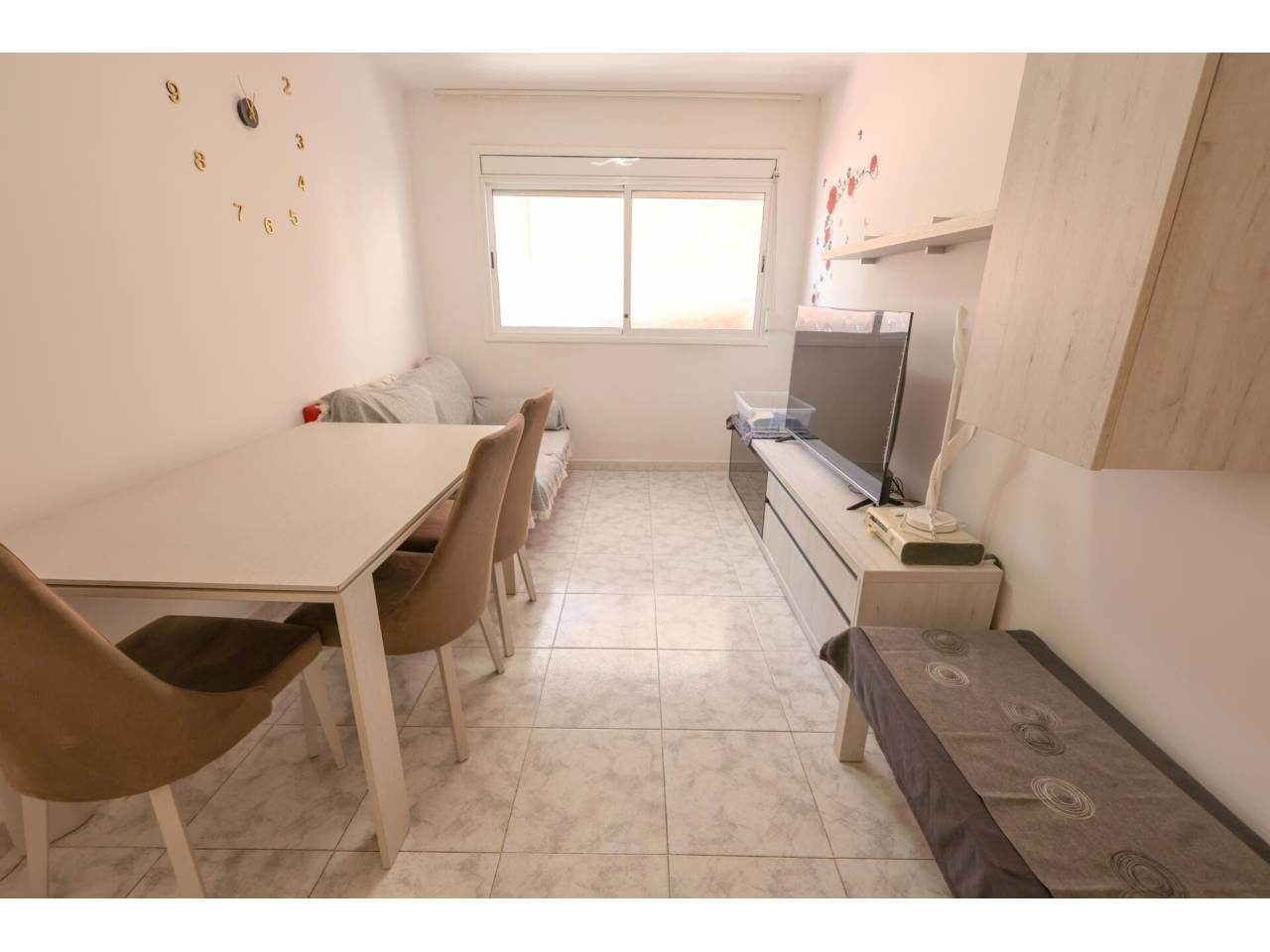 pisos en sant-boi-de-llobregat · casablanca 215000.00€