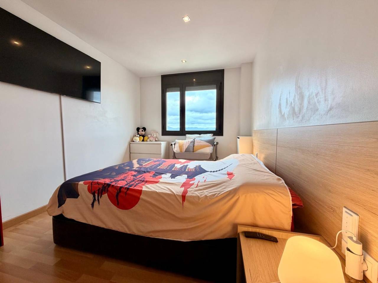 pisos en cornella-de-llobregat · el-pedro 321500.00€