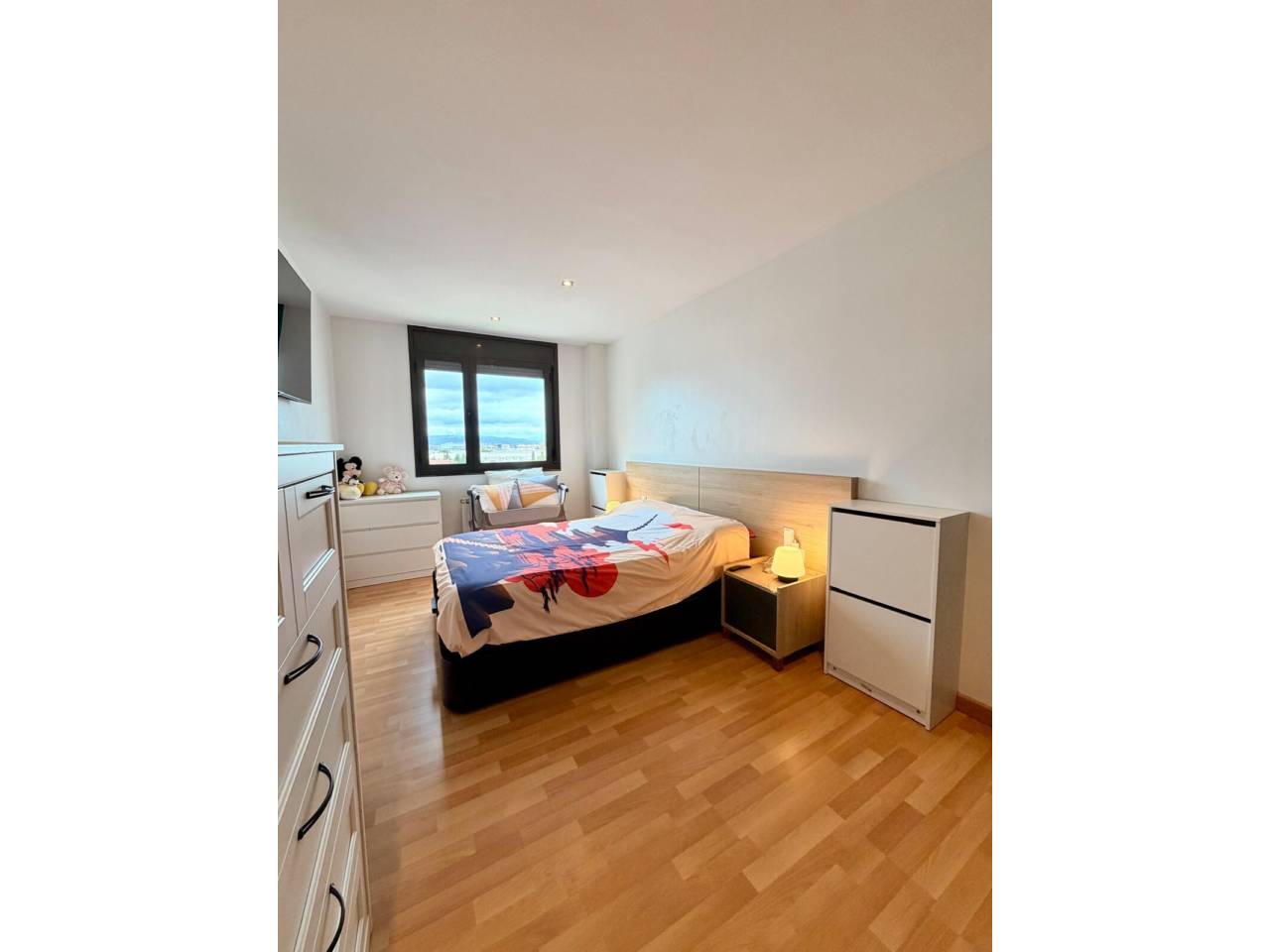 pisos en cornella-de-llobregat · el-pedro 321500.00€