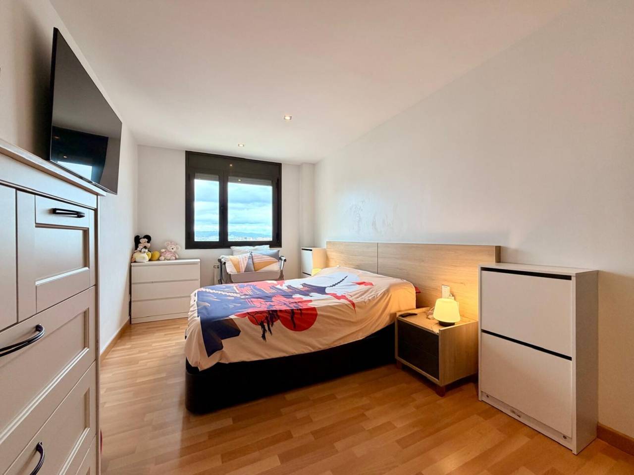 pisos en cornella-de-llobregat · el-pedro 321500.00€