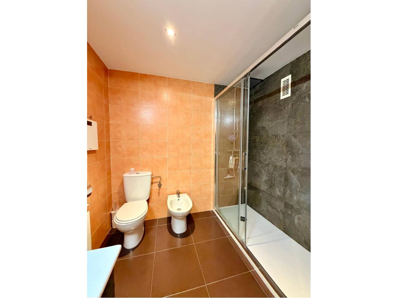 pisos en cornella-de-llobregat · el-pedro 321500.00€