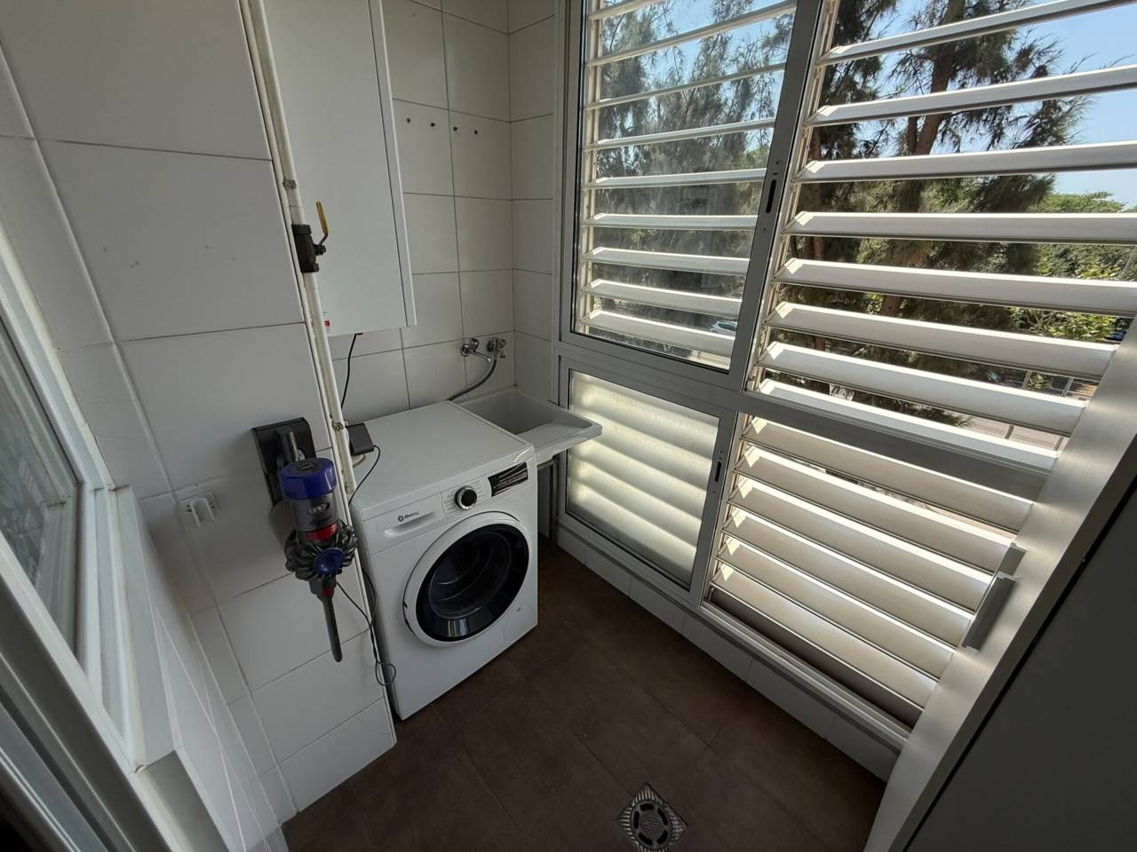 pisos en cornella-de-llobregat · riera 449000.00€