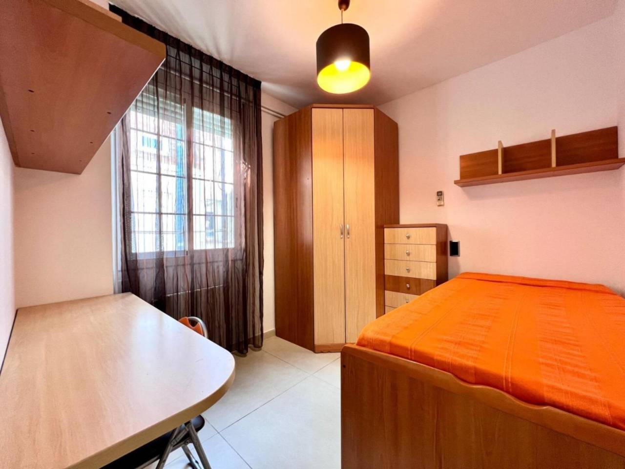 atico en barcelona-capital · el-poble-sec 440000.00€