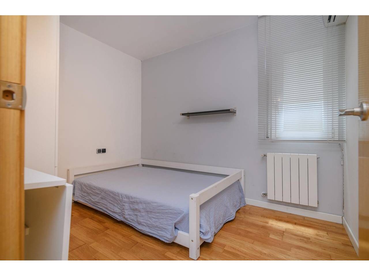 pisos en barcelona-capital · la-marina-del-port-parc-de-montjuic 410000.00€