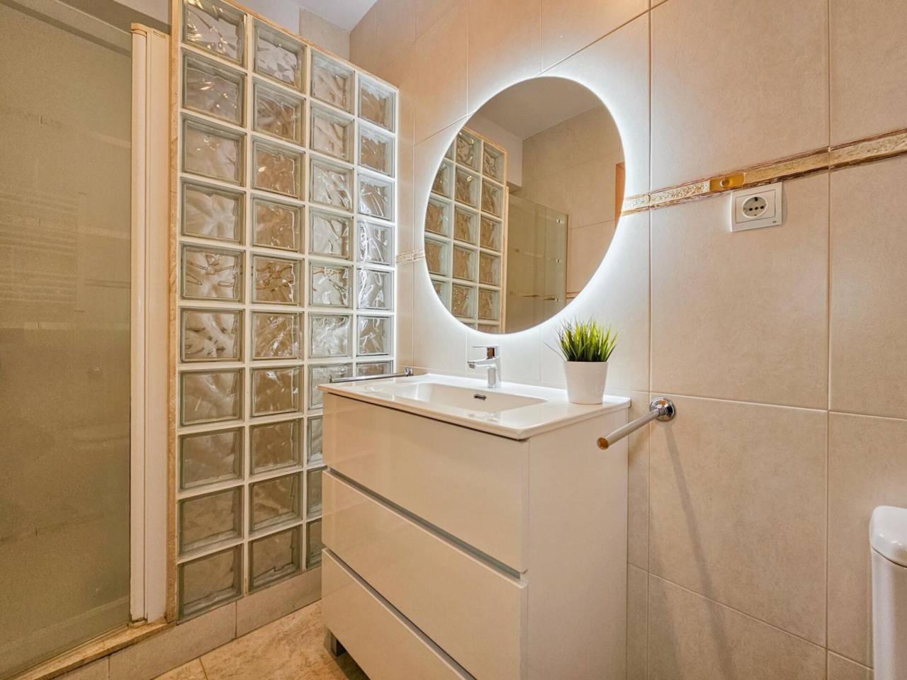 pisos en sabadell · eixample-sant-oleguer 298000.00€