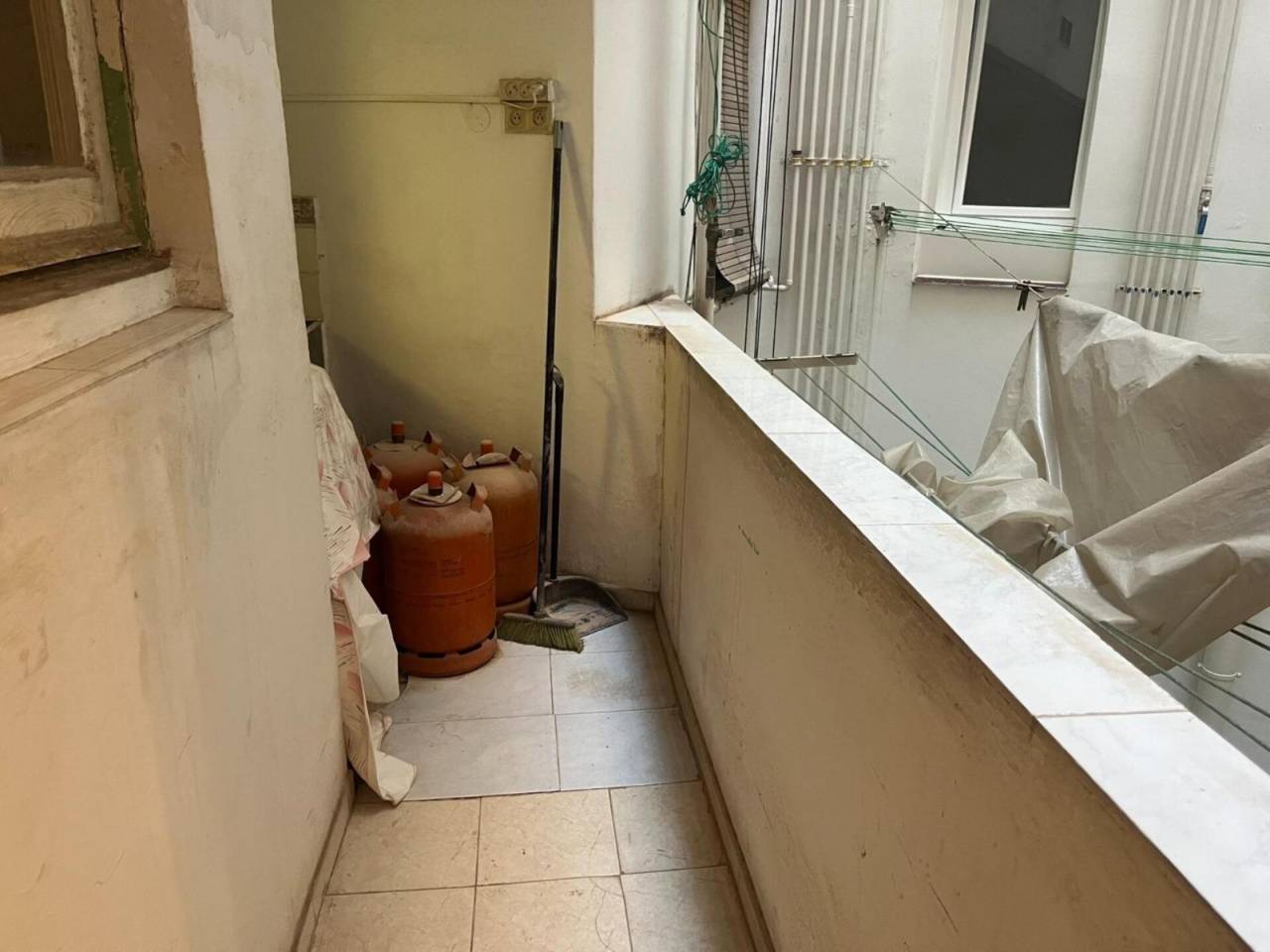 pisos en barcelona-capital · el-baix-guinardo 570000.00€