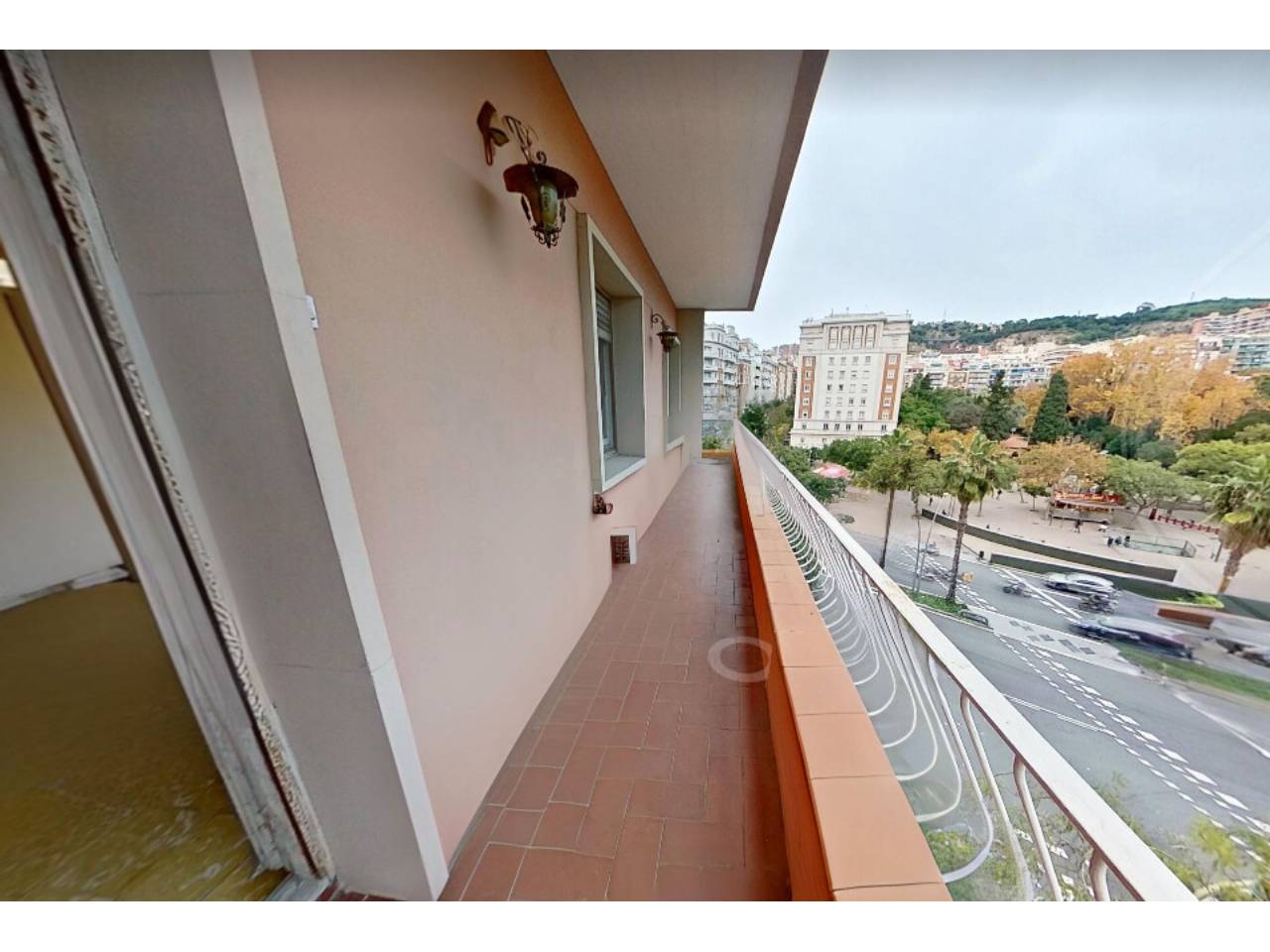 pisos en barcelona-capital · el-baix-guinardo 570000.00€